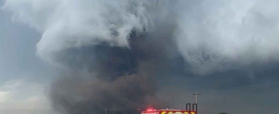 Une tornade devastatrice de 15 kilometre de large a ravage