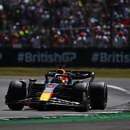 Verstappen continue de dominer et realise le meilleur temps lors