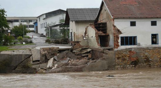 500 personnes evacuees en Slovenie apres la rupture dun barrage