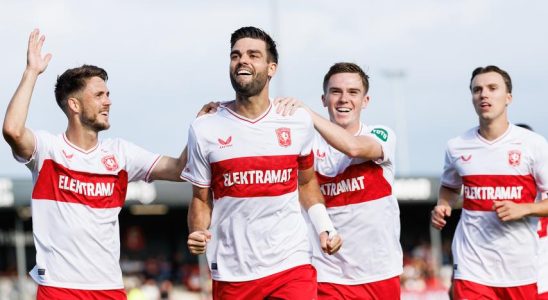 Almere City celebre son premier but en Eredivisie mais perd