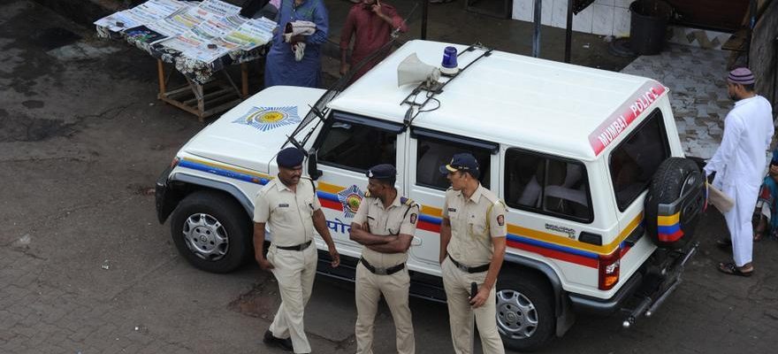 Au moins 14 personnes meurent en Inde apres leffondrement dune