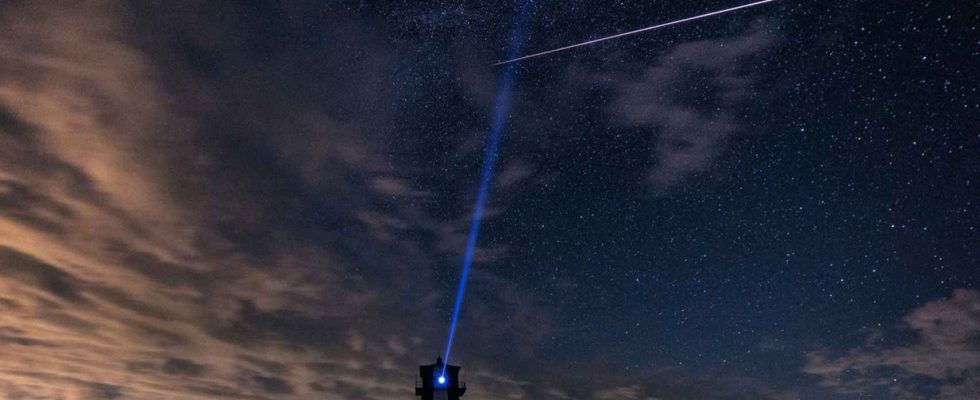 Comment et quand voir les plus de 100 satellites Starlink