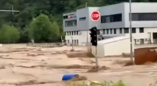 Deux Neerlandais tues dans des inondations en Slovenie A