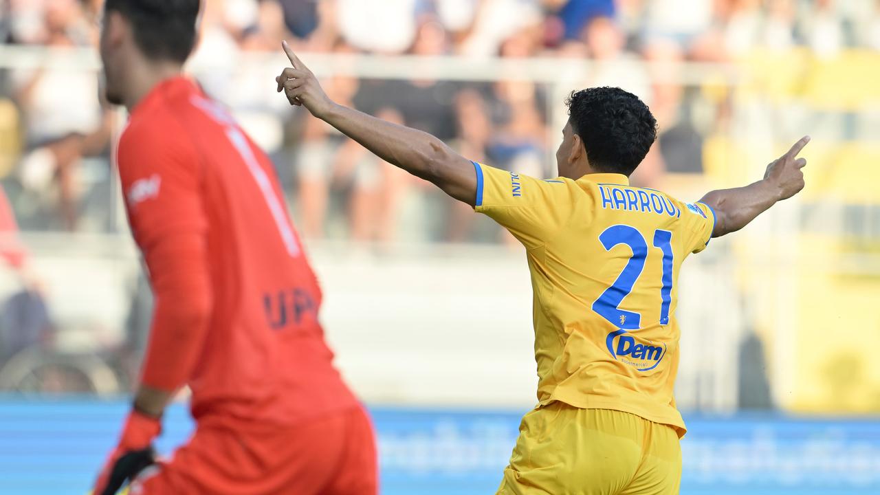Image de la vidéo: Abdou Harroui marque un penalty pour Frosinone contre Naples