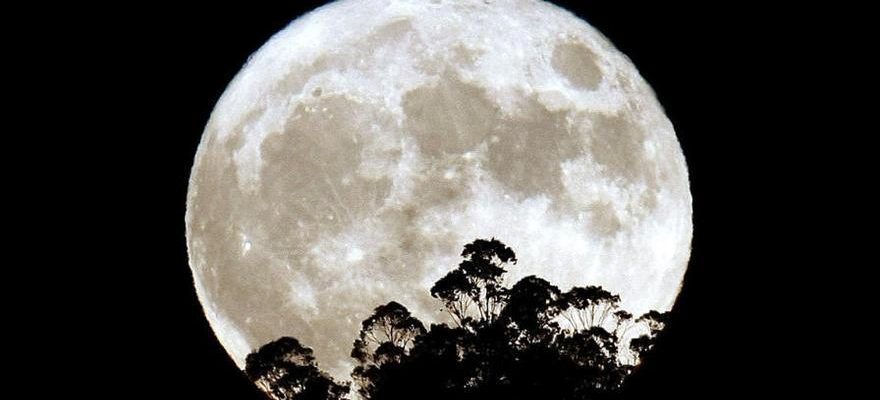 Evenement astronomique ce mois ci Une super lune bleue pour