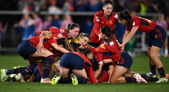 FINALE MONDIALE FEMININE Reactions a la victoire de lEspagne