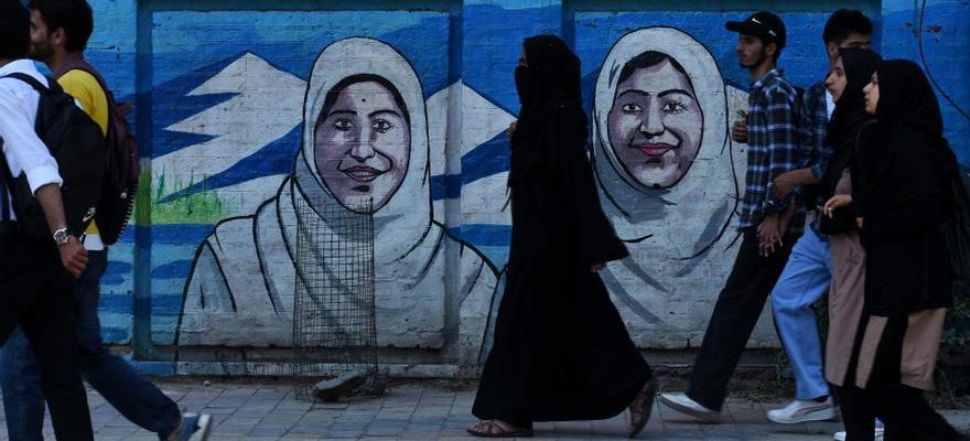 La France annonce linterdiction de la robe islamique feminine dans