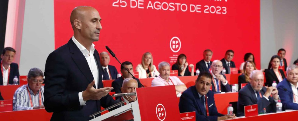 La RFEF supprime un communique accusant Jenni Hermoso davoir menti