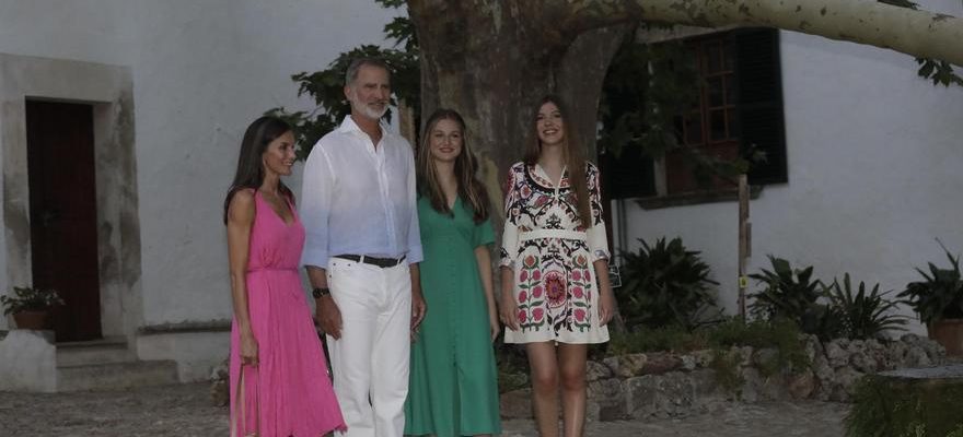 La famille royale visite les Jardines de Alfabia a Majorque