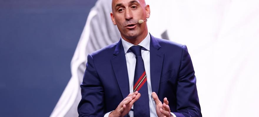 Les perles de Rubiales a lassemblee extraordinaire de