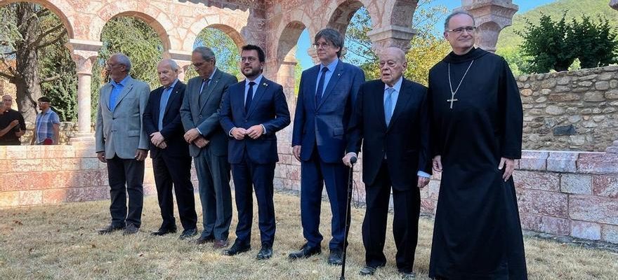 Puigdemont participe a un hommage a Casals en Prada avec