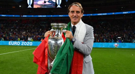 Spalletti succede a Mancini en tant quentraineur national italien apres
