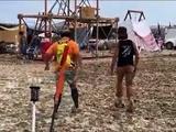 Bezoekers Burning Man proberen van terrein te vluchten