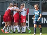 FC Utrecht Vrouwen wint bij rentree, Feyenoorder Weimar in tranen na rood