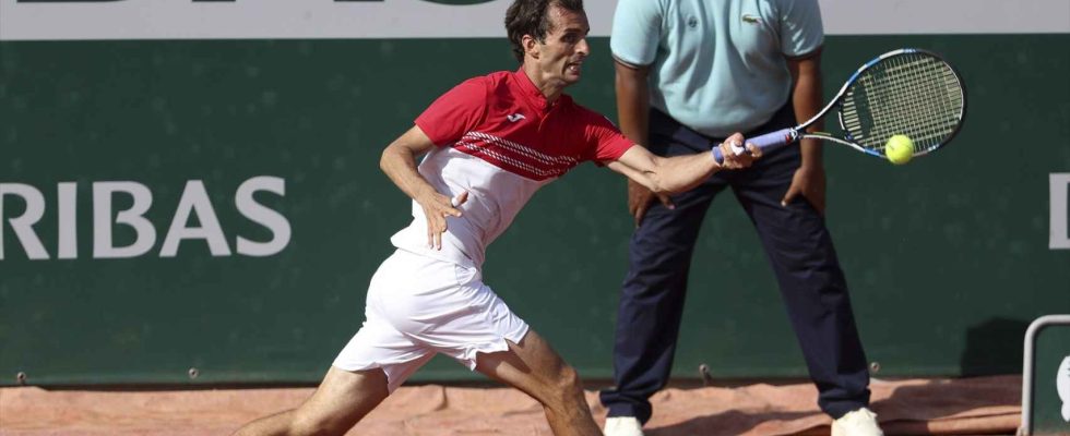 Albert Ramos remplacera Carlos Alcaraz dans lequipe espagnole de Coupe