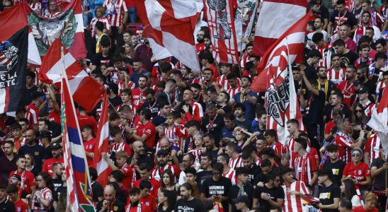 Atletico de Madrid Seville suspendu en raison du danger