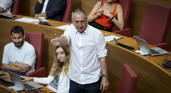 Baldovi sadresse avec defi a un depute du Parlement valencien