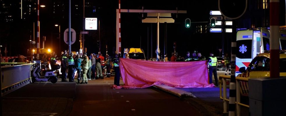 Deux morts dans un accident a la gare de Rotterdam