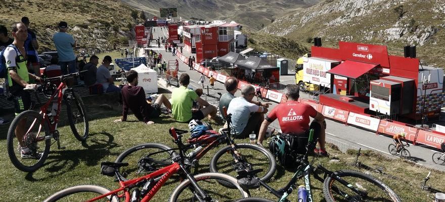 Etape 15 de la Vuelta a Espana 2023 en direct