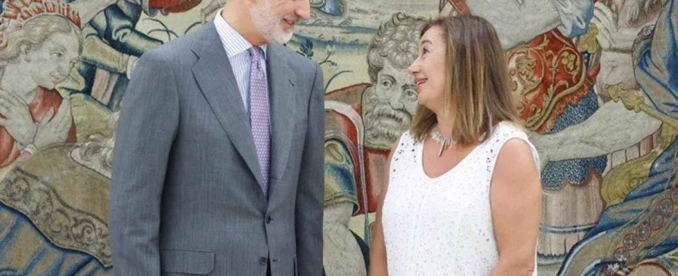 Felipe VI appelle les groupes politiques lundi et mardi a