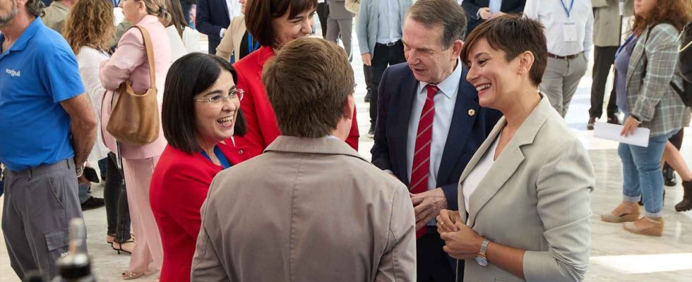 Isabel Rodriguez assure que le PSOE suit a tout moment