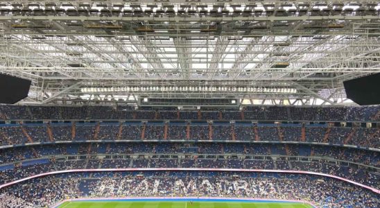 Le Real Madrid lance sa spectaculaire couverture retractable a son