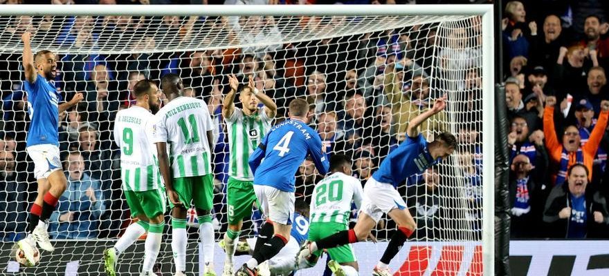 Ligue Europa Le Betis debute par une defaite contre