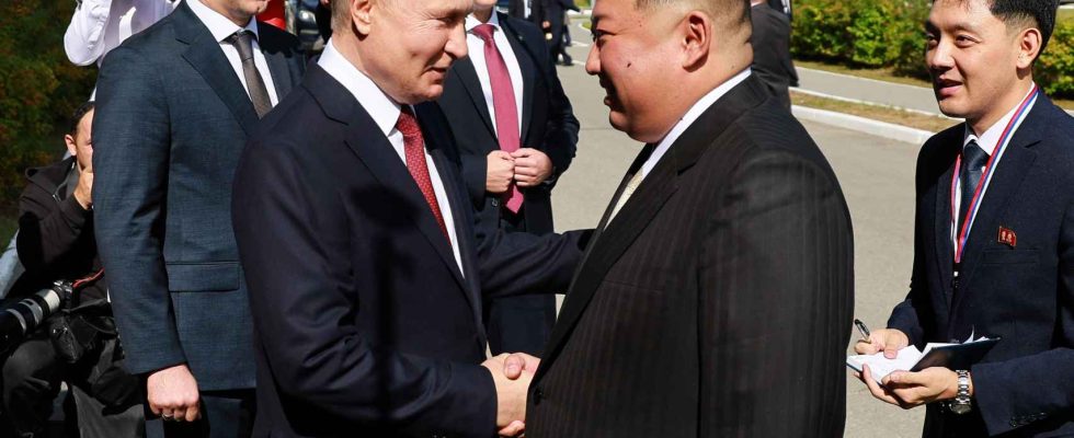 Poutine recoit Kim Jong Un au cosmodrome de Vostochny pour le