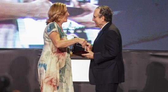 Prix ​​Estremadure Javier Moll recupere la Medaille dEstremadure decernee