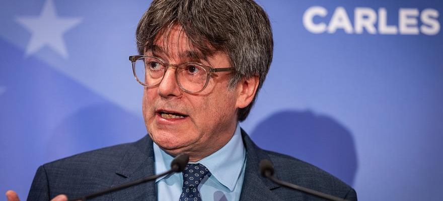 Puigdemont accuse la repression espagnole a legard du catalan