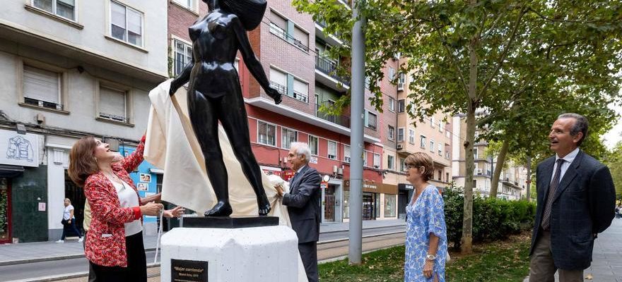 Saragosse a une nouvelle sculpture sur la promenade Fernando el