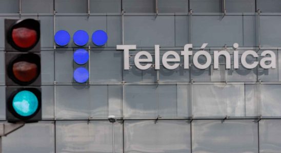 Telefonica augmente de 2 en bourse apres que Saudi Telecom