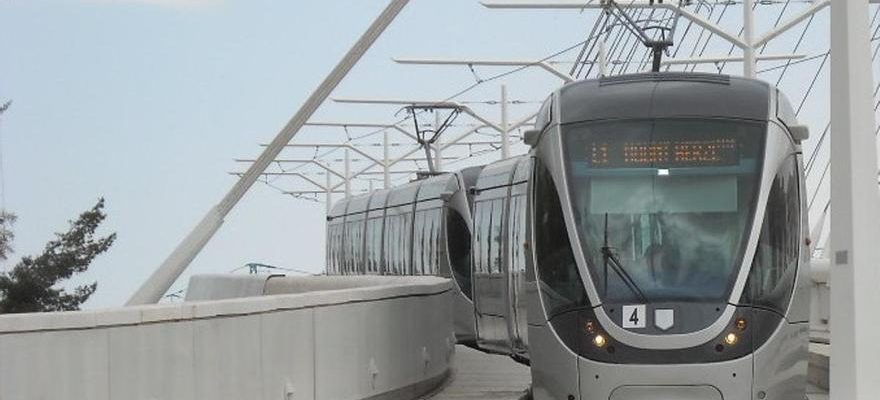 Une nouvelle entreprise espagnole construira des tramways a Jerusalem occupee