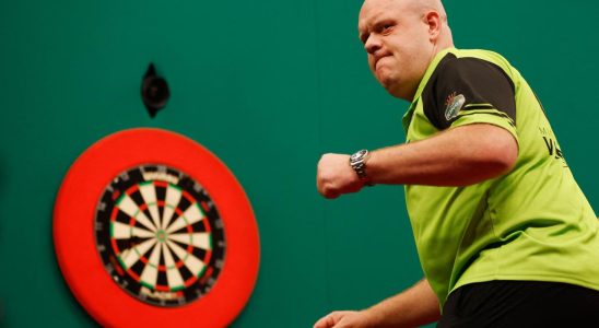 Van Barneveld fait des cascades contre Smith a Amsterdam Van