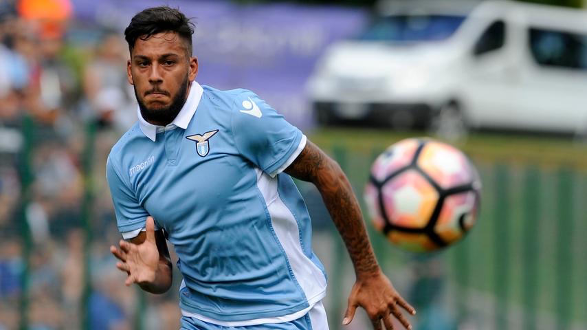 1698215497 479 La Lazio en forme malgre une defense fragile Peut