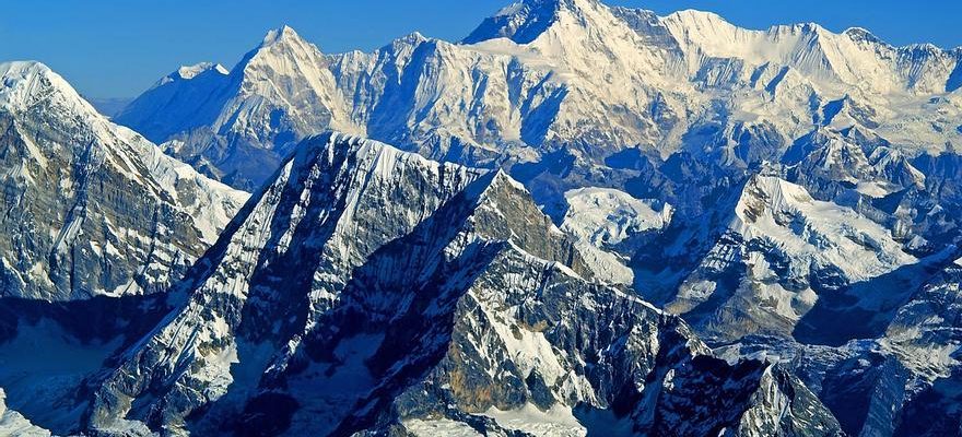 Ils decouvrent que les roches des montagnes emettent du CO2