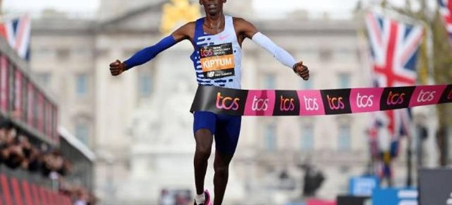 Kiptum bat le record du monde de marathon de Kipchoge