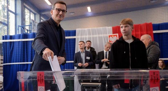 La Pologne confrontee au dilemme entre quatre annees supplementaires de