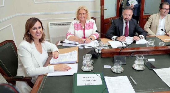 La maire de Valence officialise son pacte avec Vox qui
