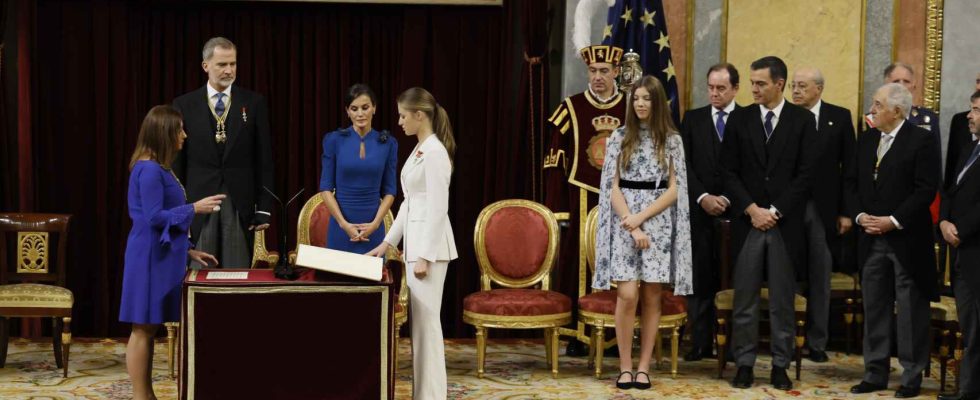 La princesse Leonor prete serment dans la Constitution et le