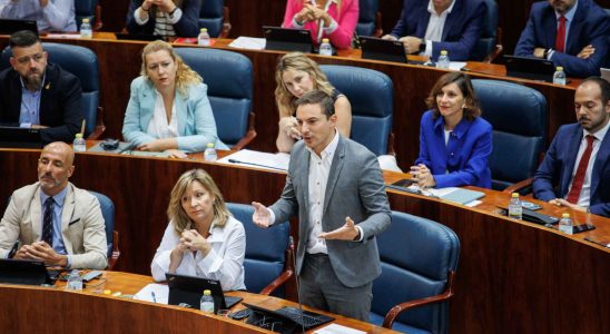 Le PSOE de Madrid serre les rangs avec Sanchez et