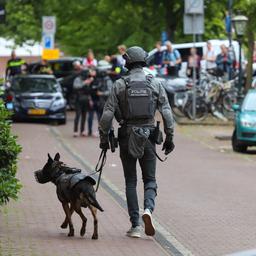 Le suspect de lincident de lattaque au couteau a Leiden