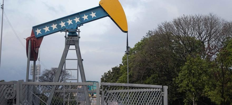 Les Etats Unis suspendent temporairement leurs sanctions energetiques contre le Venezuela