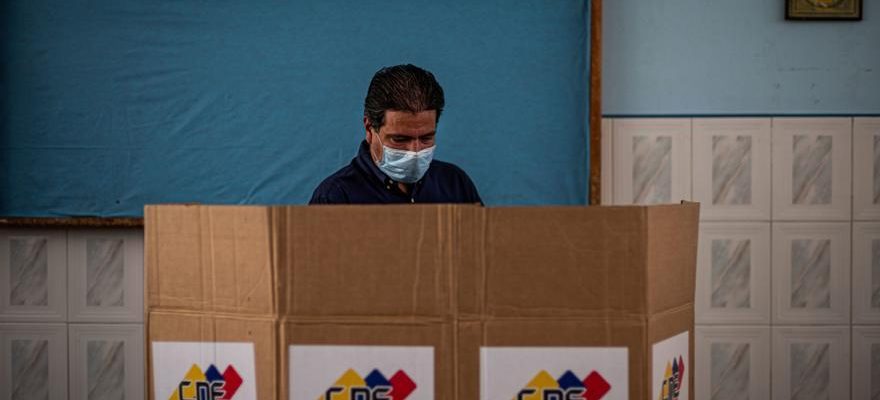 Lopposition venezuelienne demande le report des elections en raison de