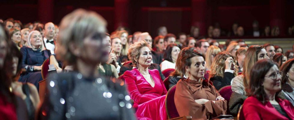 Soumettez votre candidature pour le Top 100 des femmes