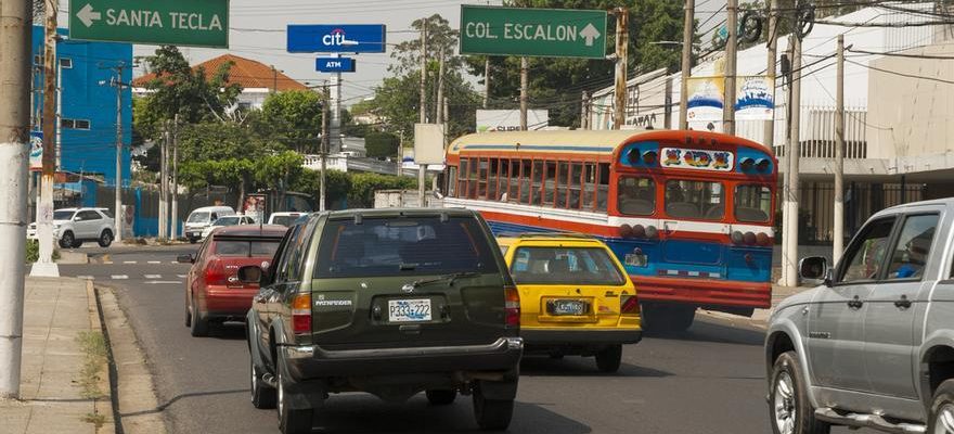 Un accident de la route au Salvador fait au moins