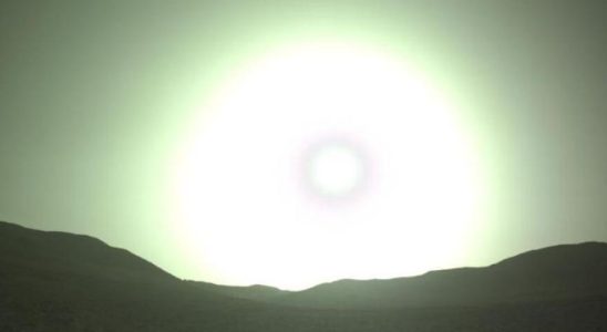 Un mysterieux coucher de soleil bleu capture sur Mars
