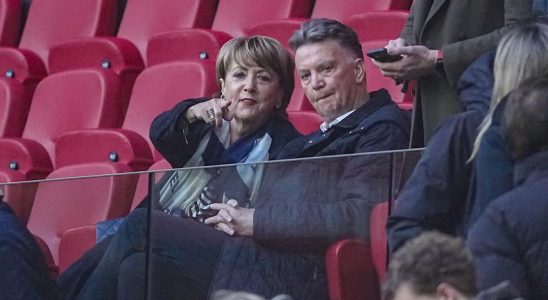 Van Gaal revient a lAjax en tant que conseiller du