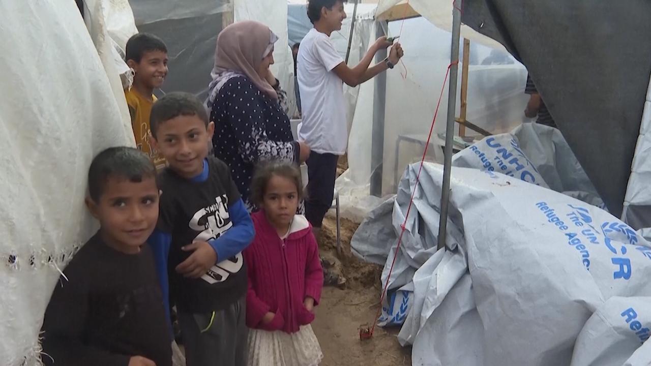 Beeld uit video: Vluchtelingenkamp in zuiden van Gaza barst uit z'n voegen