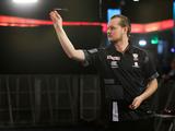 Doets verrast op Players Championship Finals, Van Veen eenvoudig verder